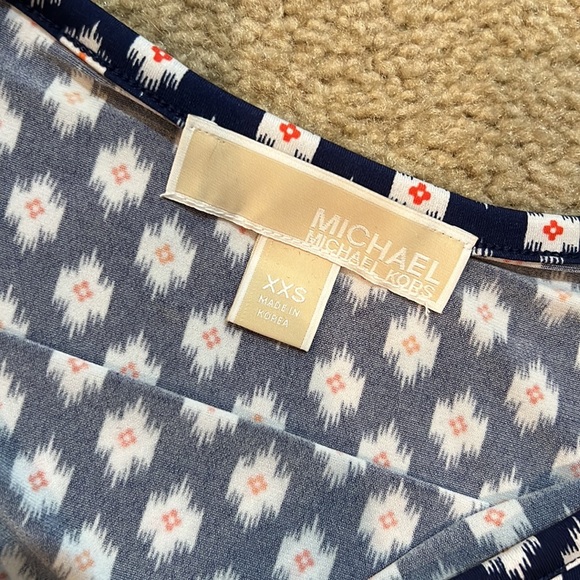 Michael Kors Mini Geometric Printed Dress. Size XXS - Picture 4 of 4